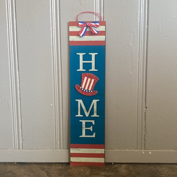 NWT Vertical Wooden HOME 🎩 Patriotic Hanging Decoration Sign - Picture 12 of 17